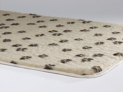  Vetbed afgebiesd 120 x 75 cm. Beige met Voetprint