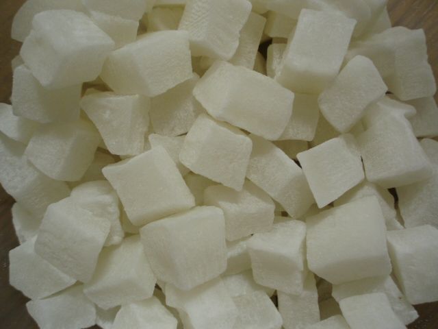 Cocosblokjes  8 - 10 mm -100 gram